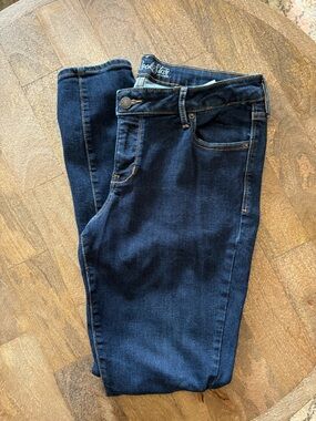 Old Navy Rockstar Jeans with Zipper Hem